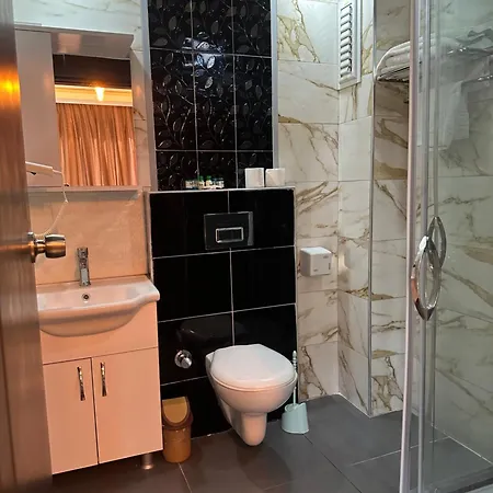 Hotel Beyondiest 3*