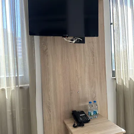 Отель Beyondiest 3*