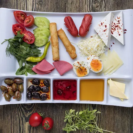 מלון Beyondiest אנטליה