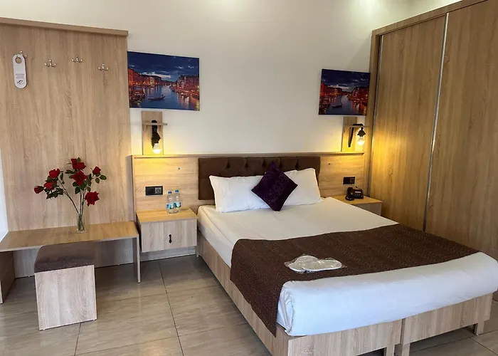 Hotel Beyondiest 3*