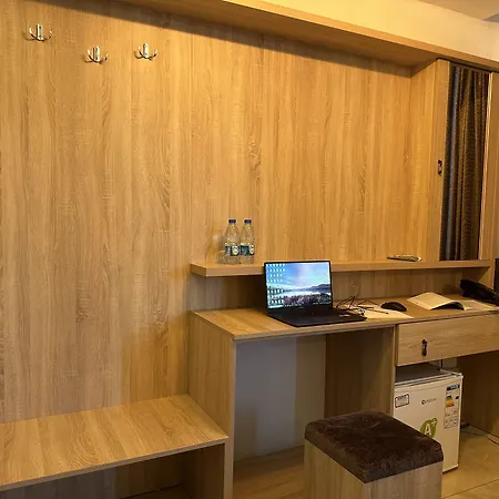 Hotel Beyondiest 3*